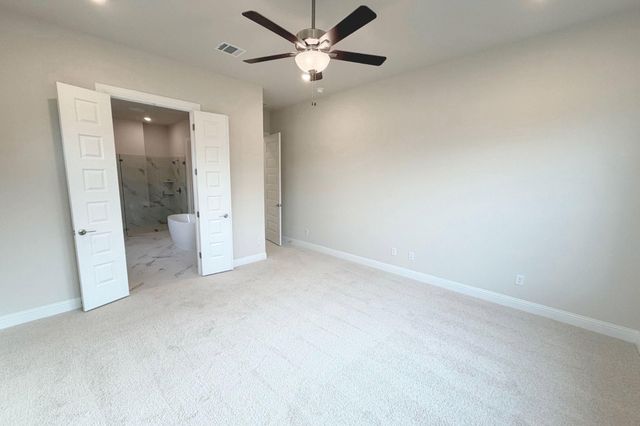 232 Archway LN, Liberty Hill, TX 78642