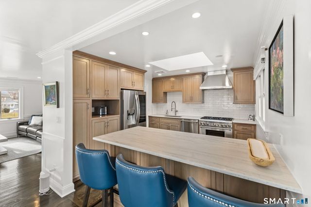 102 Soundview Drive, Stamford, CT 06902