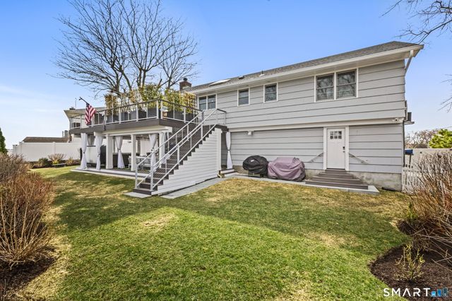 102 Soundview Drive, Stamford, CT 06902