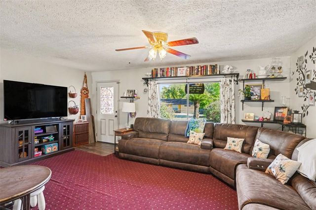 11207 CREEKVIEW DRIVE, Riverview, FL 33569