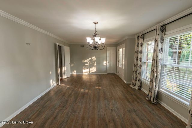 101 Edgewood Dr, Bardstown, KY 40004