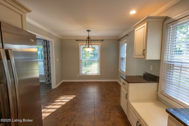 101 Edgewood Dr, Bardstown, KY 40004