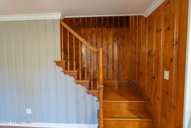 101 Edgewood Dr, Bardstown, KY 40004