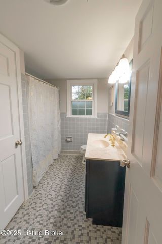 101 Edgewood Dr, Bardstown, KY 40004