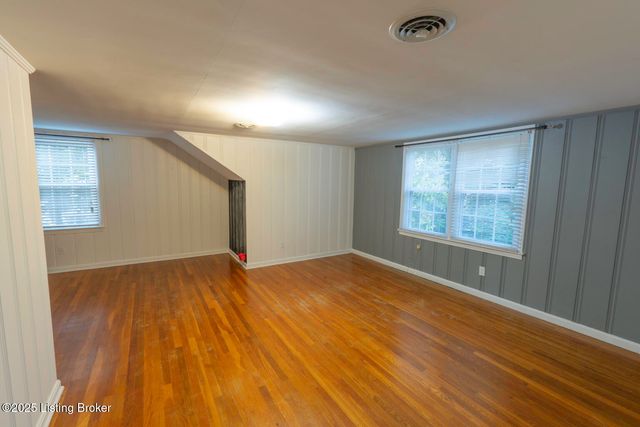 101 Edgewood Dr, Bardstown, KY 40004