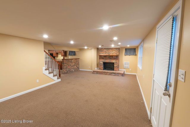 101 Edgewood Dr, Bardstown, KY 40004