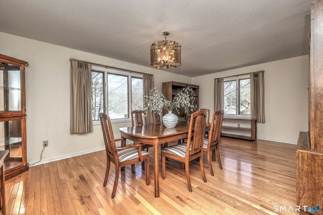 634 Aspen Lane, Orange, CT 06477