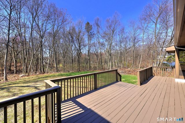 634 Aspen Lane, Orange, CT 06477