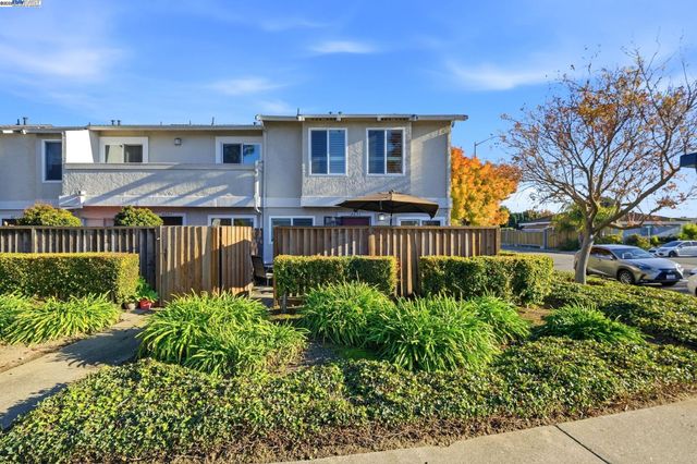 4091 Lorenzo Ter, Fremont, CA 94536