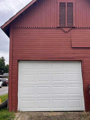 86 S Delaware Street, Lithopolis, OH 43136