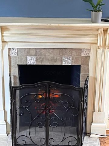 86 S Delaware Street, Lithopolis, OH 43136