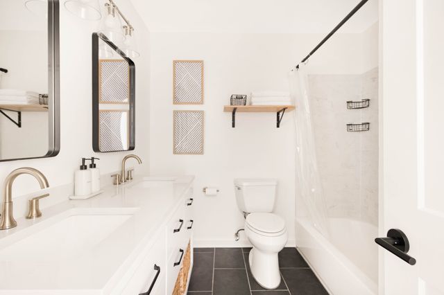 3831 West End Ave Apt 20, Nashville, TN 37205