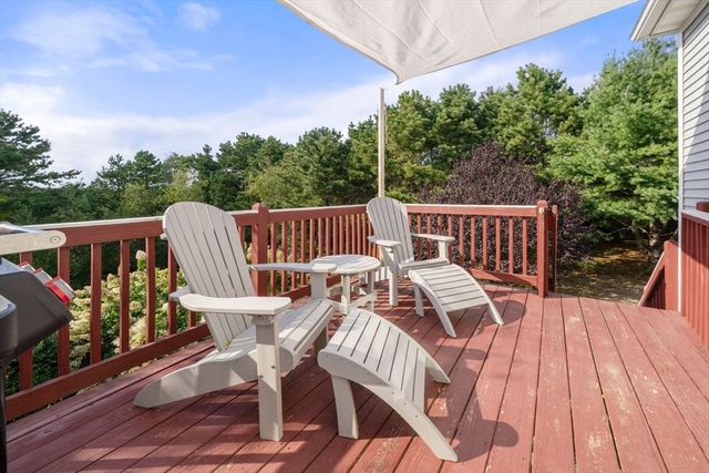 464 Lunns Way, Plymouth, MA 02360