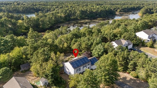 464 Lunns Way, Plymouth, MA 02360