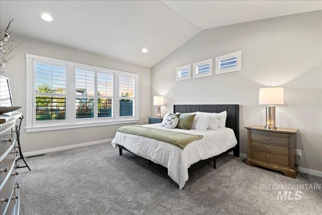 10238 Hazy Glen Dr, Nampa, ID 83687