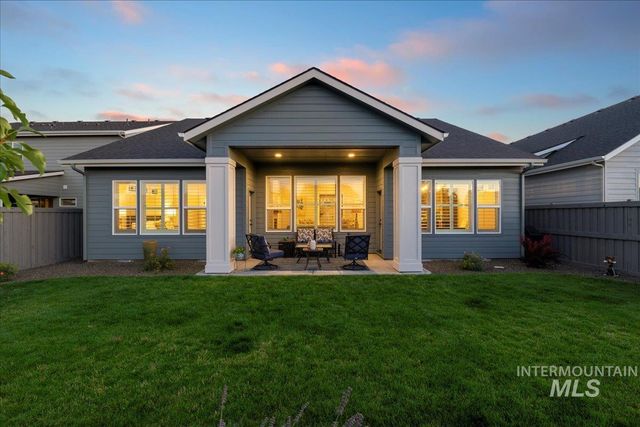 10238 Hazy Glen Dr, Nampa, ID 83687