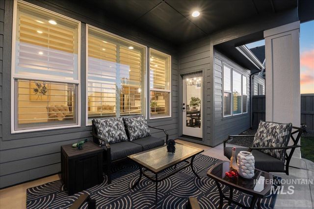 10238 Hazy Glen Dr, Nampa, ID 83687