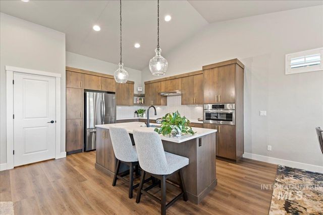 10238 Hazy Glen Dr, Nampa, ID 83687