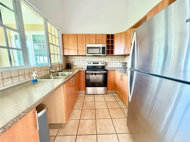 Calle 5 B101, Rio Grande, PR 00745