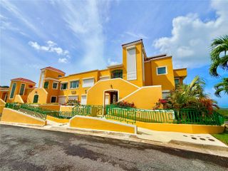 Calle 5 B101, Rio Grande, PR 00745