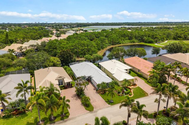 4603 NW RED MAPLE Drive, Jensen Beach, FL 34957