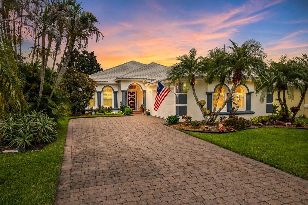 4603 NW RED MAPLE Drive, Jensen Beach, FL 34957