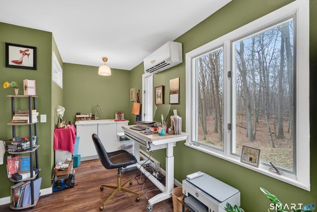 230 Six Rod Highway, Hamden, CT 06518