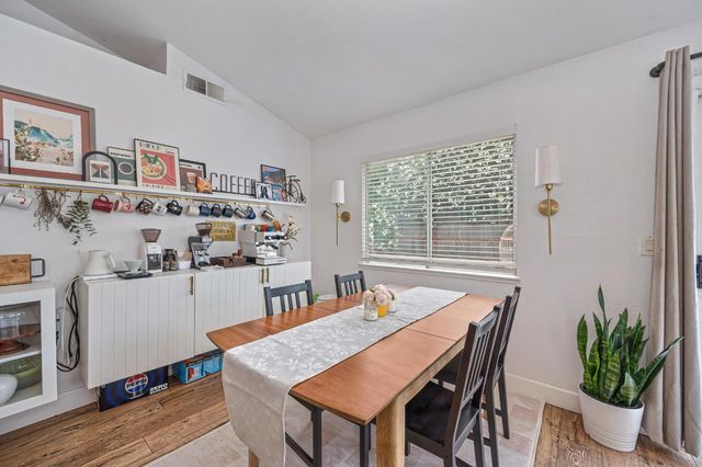 5208 Olivehurst Way, Elk Grove, CA 95758