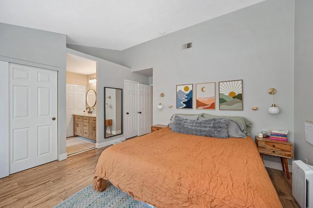 5208 Olivehurst Way, Elk Grove, CA 95758