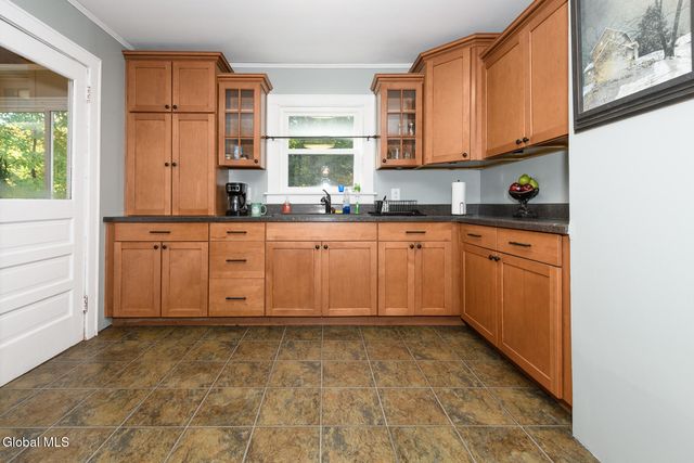 1346 State Highway 7, Brunswick, NY 12180