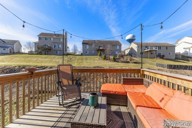 237 Young Court, Rockford, MI 49341