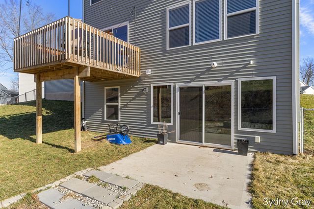 237 Young Court, Rockford, MI 49341