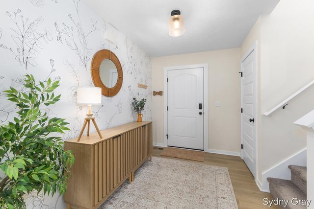 237 Young Court, Rockford, MI 49341