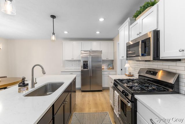 237 Young Court, Rockford, MI 49341