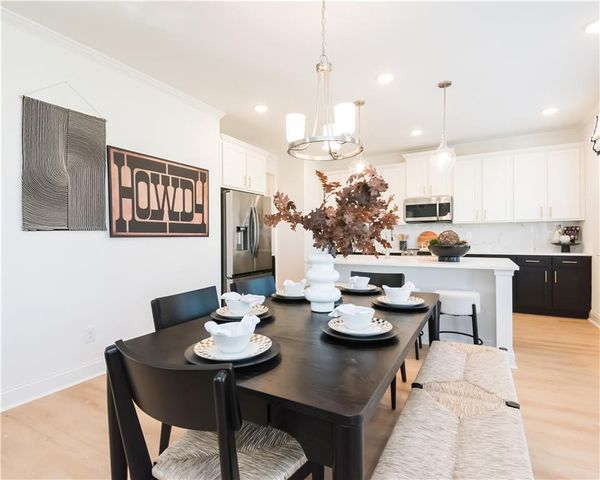 1406 Sunny Valley Lane, Braselton, GA 30517