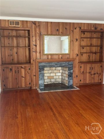 5201 Habersham Street, Savannah, GA 31405