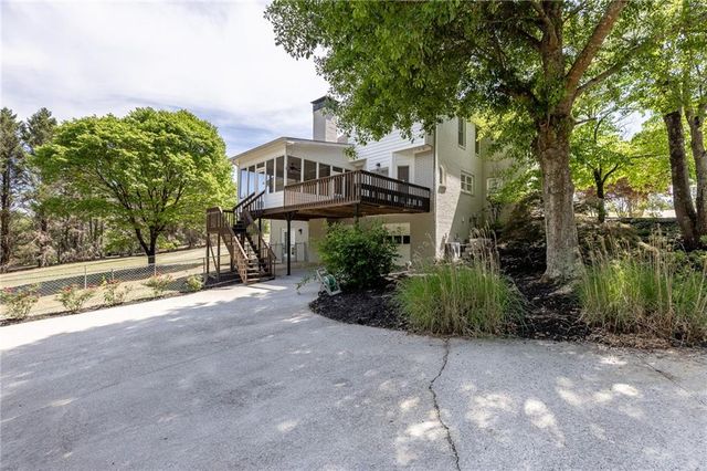 3209 Thompson Mill Road, Buford, GA 30519