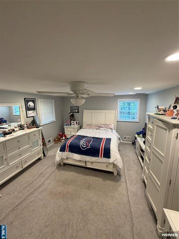 61 Heatherhill Lane, Woodcliff Lake, NJ 07677