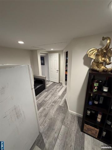 61 Heatherhill Lane, Woodcliff Lake, NJ 07677