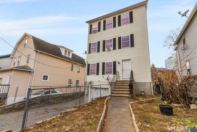 10 Lipton Place, Stamford, CT 06902