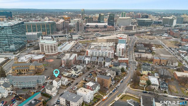 10 Lipton Place, Stamford, CT 06902