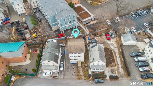 10 Lipton Place, Stamford, CT 06902