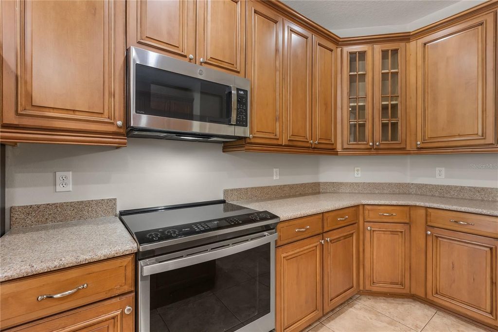 Image 15 of property listing at 9601 TURTLE LANDINGS COURT, Orlando, FL 32832