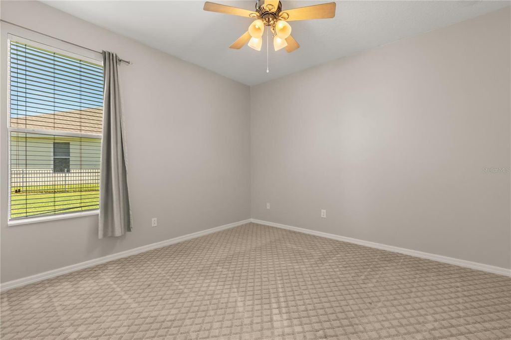 Image 20 of property listing at 9601 TURTLE LANDINGS COURT, Orlando, FL 32832
