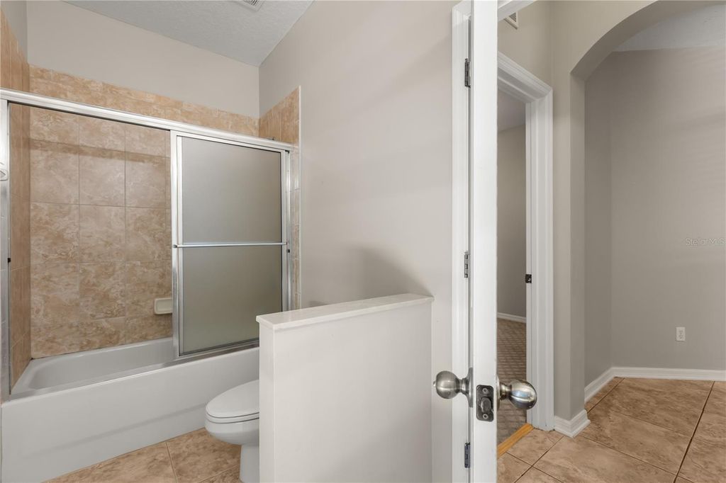 Image 28 of property listing at 9601 TURTLE LANDINGS COURT, Orlando, FL 32832