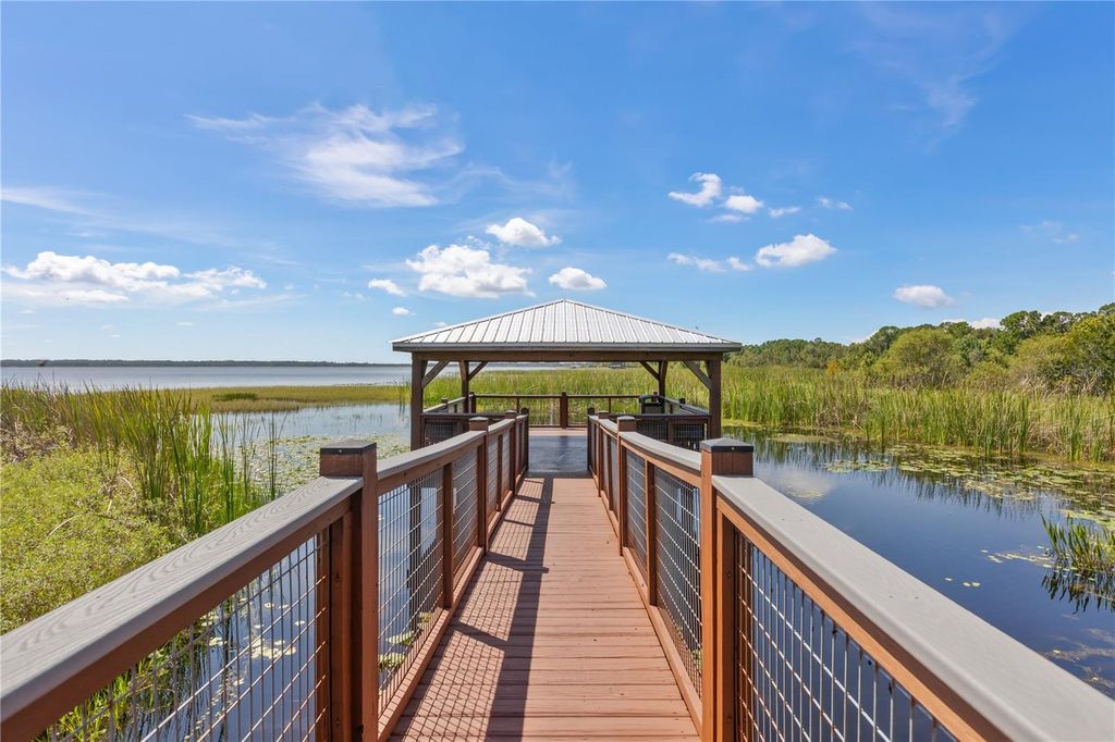 Image 40 of property listing at 9601 TURTLE LANDINGS COURT, Orlando, FL 32832