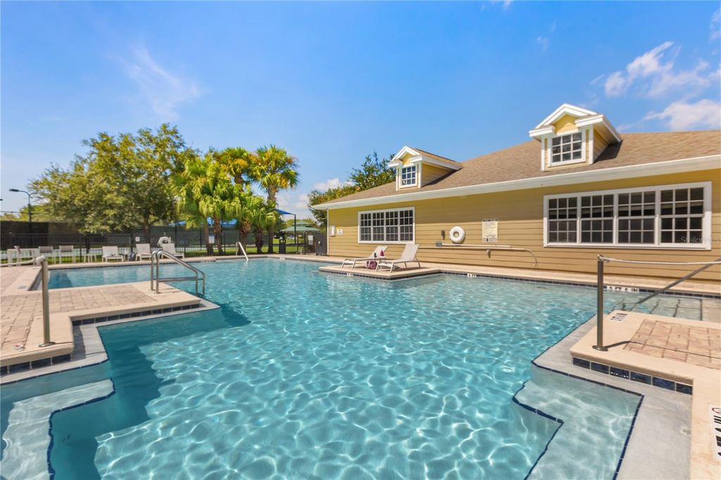 Image 43 of property listing at 9601 TURTLE LANDINGS COURT, Orlando, FL 32832