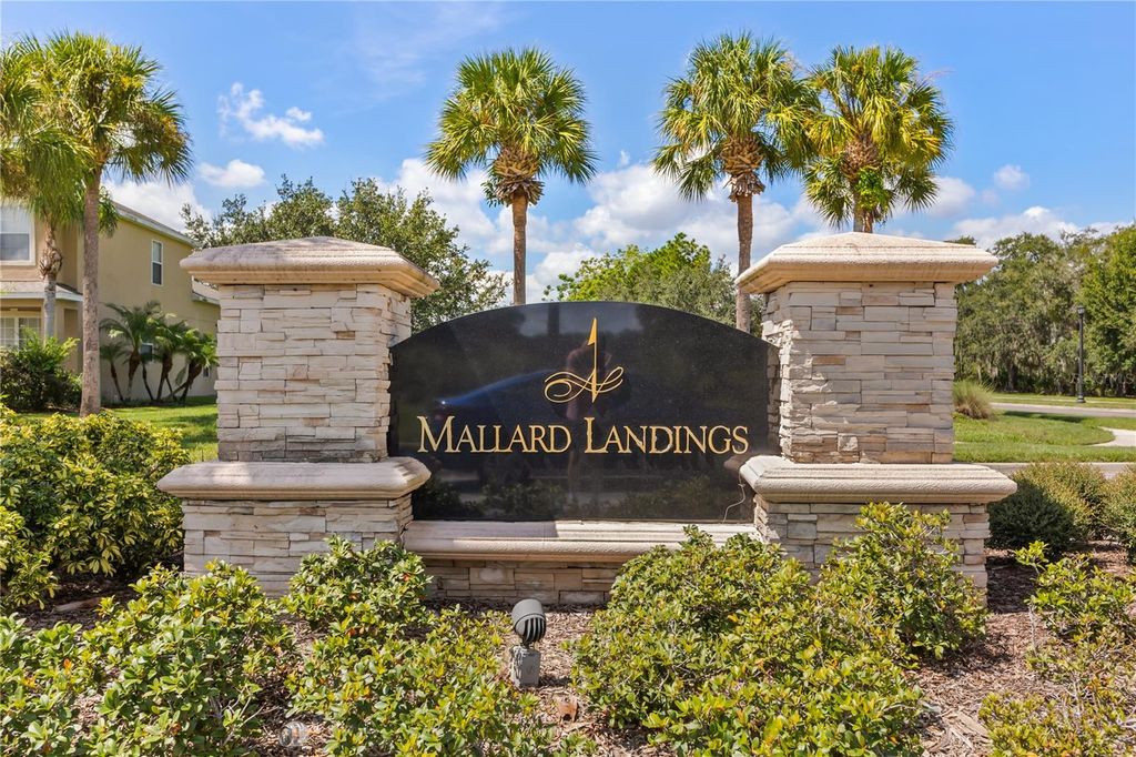 Image 44 of property listing at 9601 TURTLE LANDINGS COURT, Orlando, FL 32832