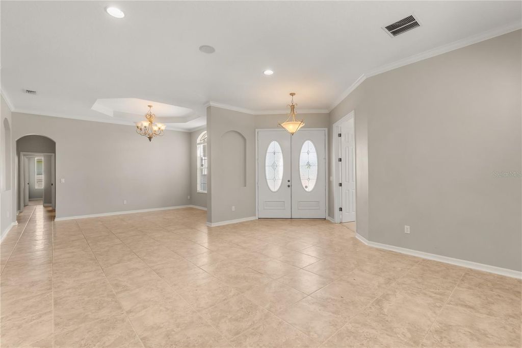 Image 6 of property listing at 9601 TURTLE LANDINGS COURT, Orlando, FL 32832
