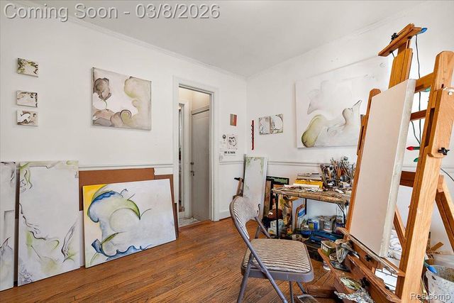 17601 Cambridge Boulevard, Lathrup Village, MI 48076